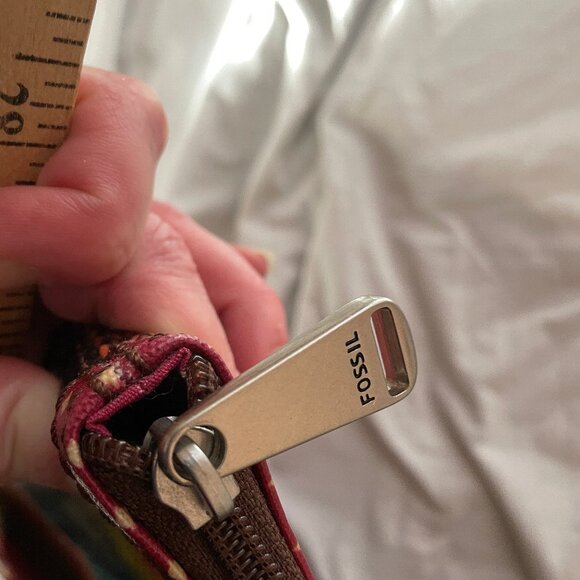 Fossil Key-Per Vinyl Coated Shoulder Tote Bag Approx 16.5" x 10.5" Multicolored - Picture 12 of 16